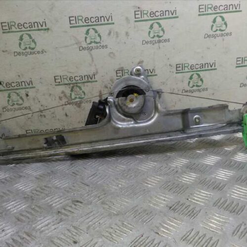 ELEVALUNAS DELANTERO IZQUIERDO RENAULT SCENIC II Confort Authentique   |   06.03 – 12.05