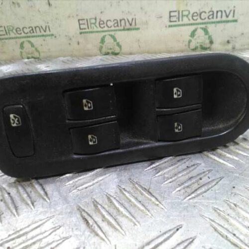 MANDO ELEVALUNAS DELANTERO IZQUIERDO  RENAULT SCENIC II Confort Authentique   |   06.03 – 12.05