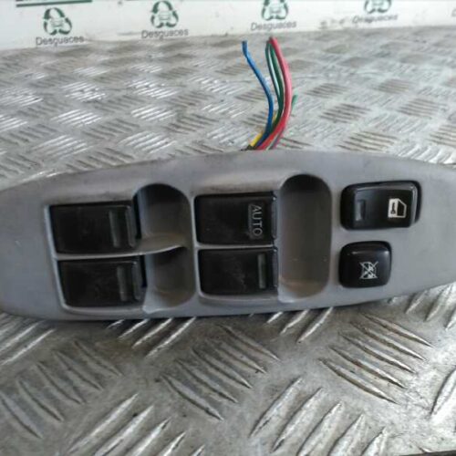 MANDO ELEVALUNAS DELANTERO IZQUIERDO  NISSAN ALMERA TINO (V10M) Acenta   |   04.03 – 12.06