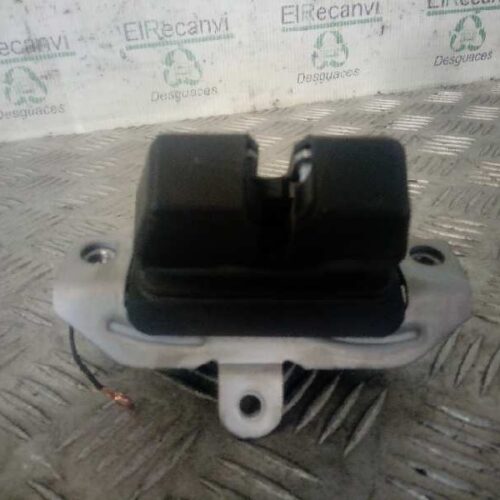 CERRADURA MALETERO / PORTON FORD TRANSIT COURIER Ambiente   |   11.13 – 12.15