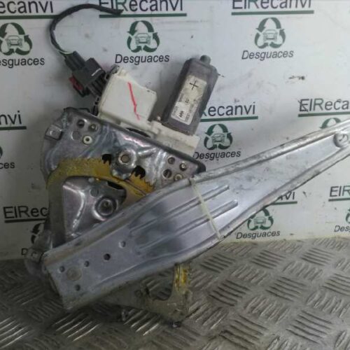 ELEVALUNAS TRASERO DERECHO TOYOTA AVENSIS BERLINA (T25) 2.0 Executive Berlina (5-ptas.)   |   01.03 – 12.09