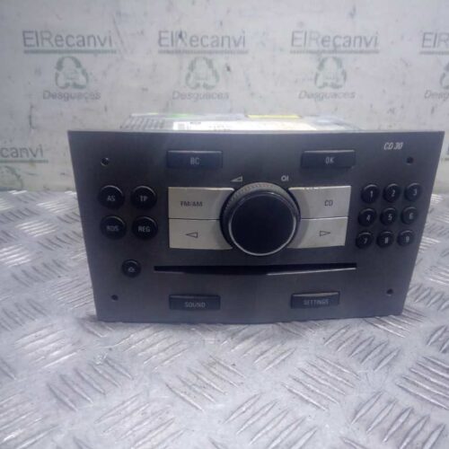 SISTEMA AUDIO / RADIO CD OPEL ZAFIRA B Cosmo   |   0.05 – …