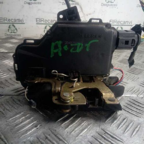 CERRADURA PUERTA TRASERA DERECHA  SEAT TOLEDO (1M2) 1.6   |   0.99 – 0.04