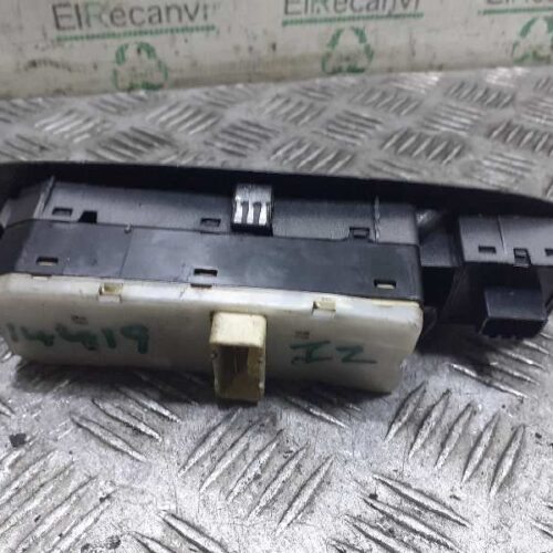 MANDO ELEVALUNAS DELANTERO IZQUIERDO  HYUNDAI ACCENT (LC) GLS   |   12.99 – 12.10