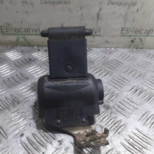 CINTURON SEGURIDAD TRASERO CENTRAL VOLKSWAGEN PASSAT BERLINA (3B3) 1.9 TDI   |   0.00 – 0.05