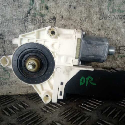 MOTOR ELEVALUNAS DELANTERO DERECHO PEUGEOT 407 Business Line   |   11.09 – 12.11