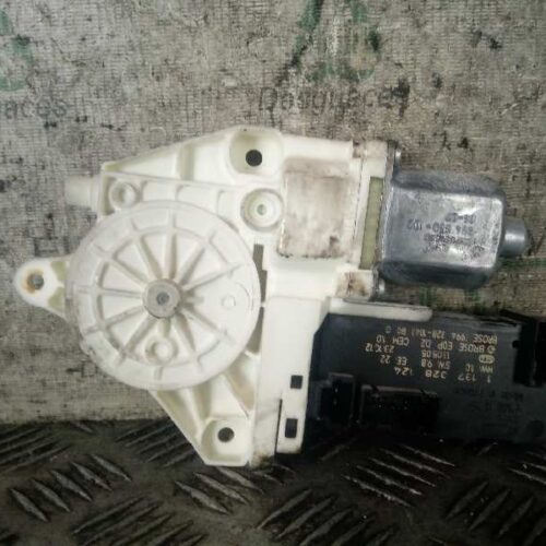 MOTOR ELEVALUNAS DELANTERO IZQUIERDO PEUGEOT 407 Business Line   |   11.09 – 12.11