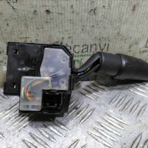 MANDO LUCES MAZDA 5 BERL. (CR) 2.0 Active+   |   0.05 – …