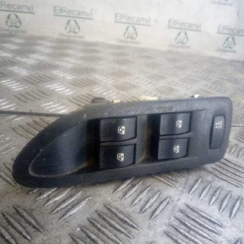 MANDO ELEVALUNAS DELANTERO IZQUIERDO  RENAULT LAGUNA II (BG0) Authentique   |   03.01 – 12.05