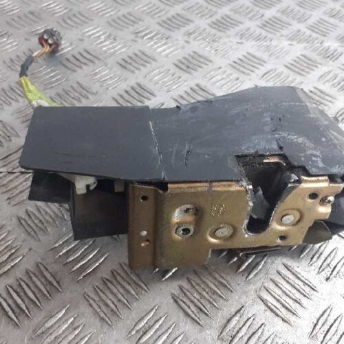 CERRADURA PUERTA DELANTERA DERECHA FORD ESCORT BERL./TURNIER Atlanta Berlina   |   0.95 – …