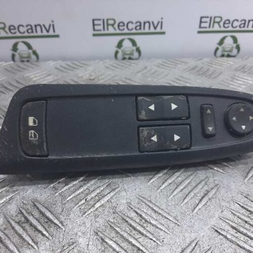 MANDO ELEVALUNAS DELANTERO IZQUIERDO  FIAT STILO (192) 1.9 JTD / 1.9 JTD 115 Active   |   09.01 – 12.03