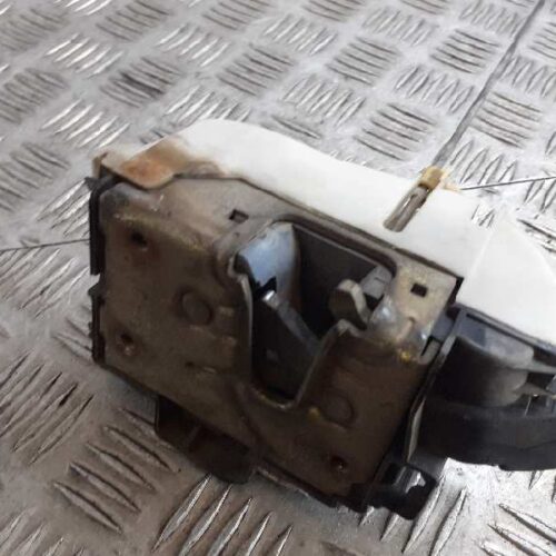 CERRADURA PUERTA DELANTERA DERECHA VOLKSWAGEN VENTO (1H2) GL   |   07.95 – …