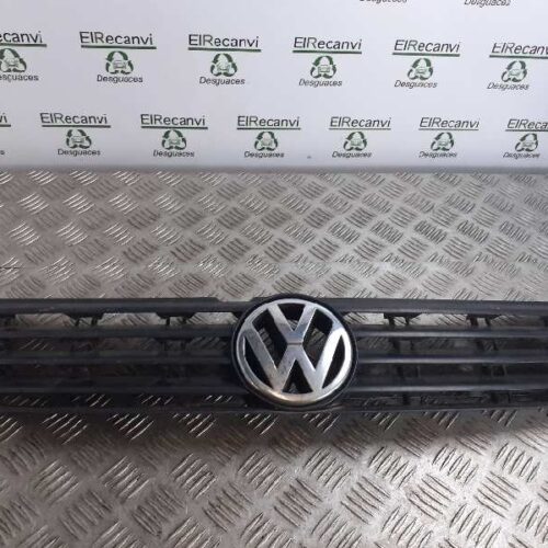 REJILLA DELANTERA VOLKSWAGEN PASSAT VARIANT (3B5) Comfortline   |   04.97 – 12.99