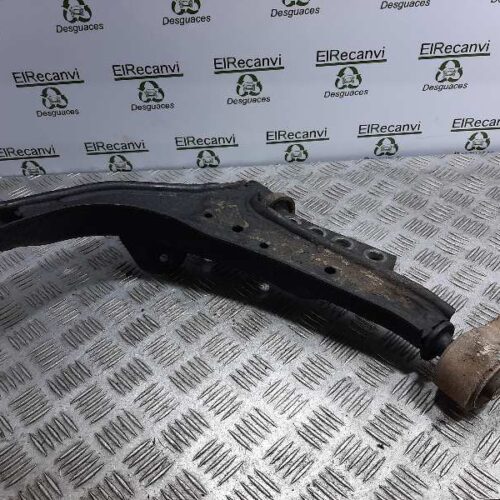 BRAZO SUSPENSION INFERIOR DELANTERO DERECHO NISSAN ALMERA TINO (V10M) Ambience   |   08.00 – 12.03