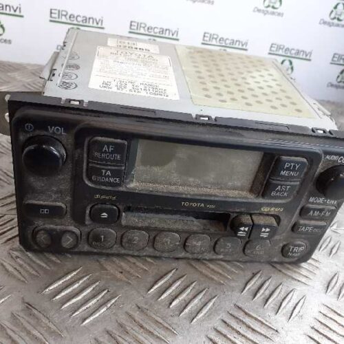 SISTEMA AUDIO / RADIO CD TOYOTA RAV 4 (A2) 2.0 D-4D Executive 4X4 (2003->)   |   07.03 – …