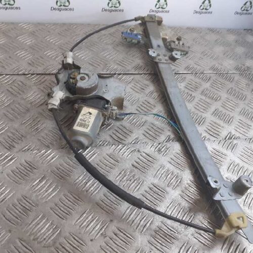 ELEVALUNAS DELANTERO IZQUIERDO NISSAN ALMERA (N16/E) Acenta   |   10.02 – 12.03