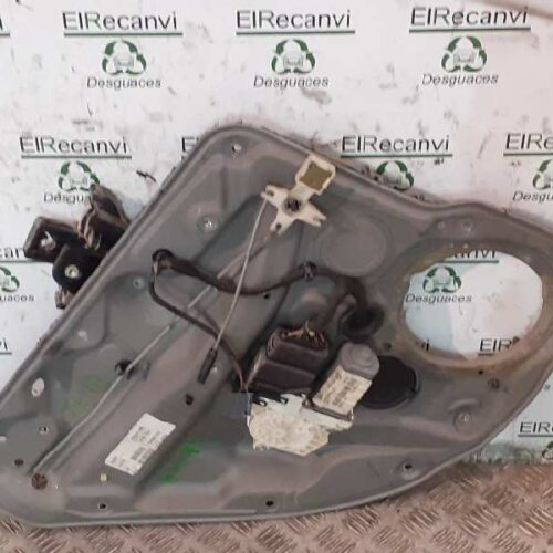 ELEVALUNAS TRASERO IZQUIERDO VOLKSWAGEN GOLF IV BERLINA (1J1) 25 Aniversario   |   09.00 – 12.00