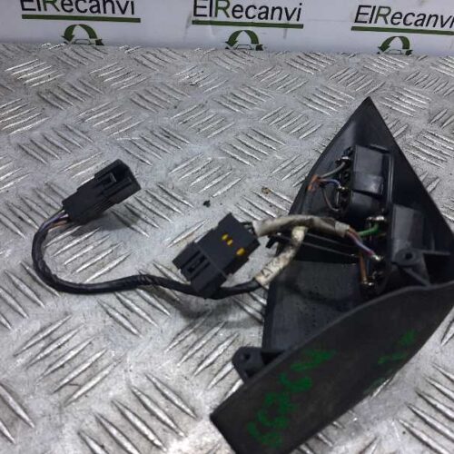 MANDO ELEVALUNAS DELANTERO IZQUIERDO  OPEL CORSA B Eco   |   09.97 – 12.00