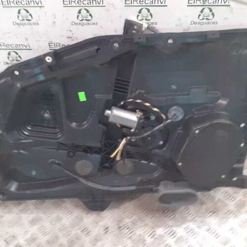 ELEVALUNAS DELANTERO DERECHO FORD FIESTA (CBK) Ambiente   |   11.01 – 12.08