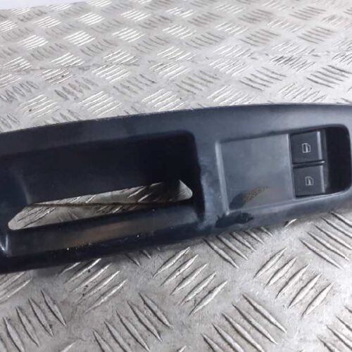 MANDO ELEVALUNAS DELANTERO IZQUIERDO  VOLKSWAGEN POLO (9N1) GT   |   06.04 – 12.05