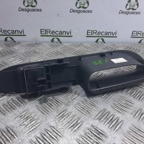 MANDO ELEVALUNAS DELANTERO IZQUIERDO  SEAT IBIZA (6L1) Cool   |   05.04 – 12.05