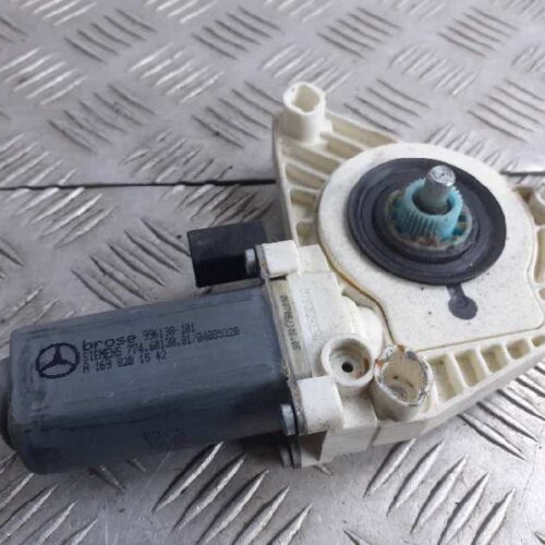 MOTOR ELEVALUNAS DELANTERO IZQUIERDO MERCEDES CLASE A (W169) A 160 CDI (169.006)   |   06.04 – 12.12