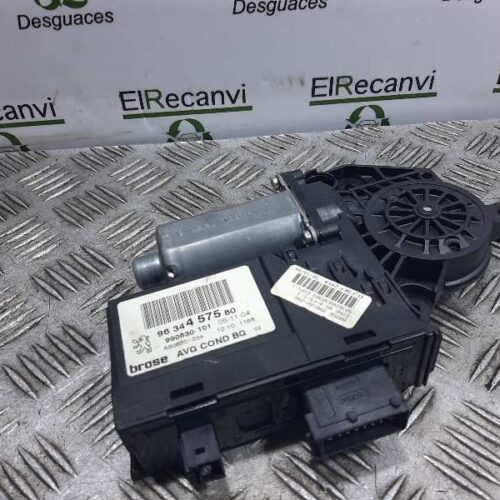 MOTOR ELEVALUNAS DELANTERO IZQUIERDO PEUGEOT 307 (S1) XR   |   04.01 – 12.04