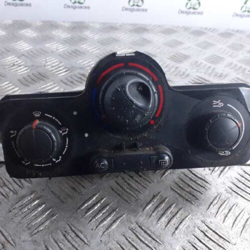 MANDO CALEFACCION / AIRE ACONDICIONADO RENAULT CLIO III Exception   |   04.07 – 12.10