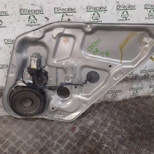 ELEVALUNAS TRASERO DERECHO HYUNDAI SONATA (NF) 2.0 CRDI Style   |   05.06 – 12.08