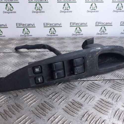 MANDO ELEVALUNAS DELANTERO IZQUIERDO  NISSAN PRIMERA BERLINA (P12) Acenta   |   01.03 – 12.05