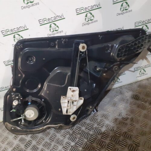 ELEVALUNAS TRASERO IZQUIERDO SEAT TOLEDO (1M2) Select   |   01.99 – 12.04