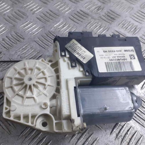 MOTOR ELEVALUNAS DELANTERO DERECHO CITROEN C5 BERLINA 2.0 HDi 90 SX/SX Automático   |   05.02 – …