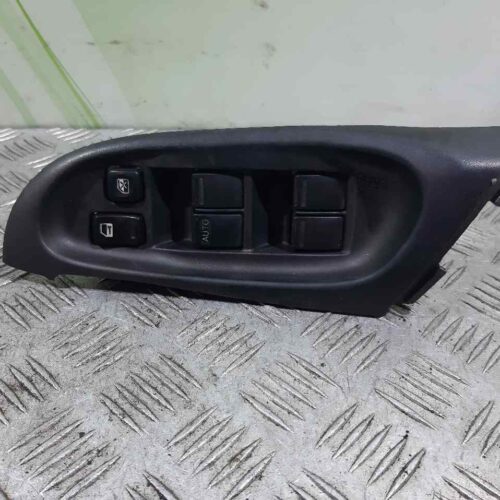 MANDO ELEVALUNAS DELANTERO IZQUIERDO  NISSAN ALMERA (N16/E) Acenta   |   10.02 – 12.03