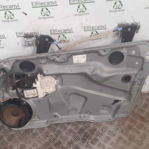 ELEVALUNAS DELANTERO DERECHO VOLKSWAGEN BORA BERLINA (1J2) Highline   |   09.98 – 12.99