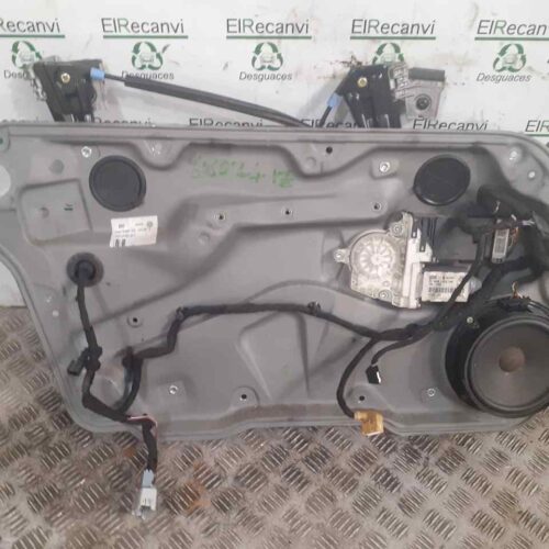 ELEVALUNAS DELANTERO IZQUIERDO VOLKSWAGEN BORA BERLINA (1J2) Highline   |   09.98 – 12.99