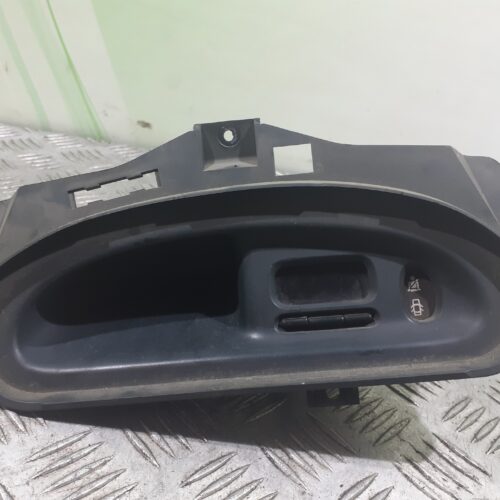 PANTALLA MULTIFUNCION RENAULT MEGANE I BERLINA HATCHBACK (BA0) 1.9 D RN   |   01.96 – 12.99