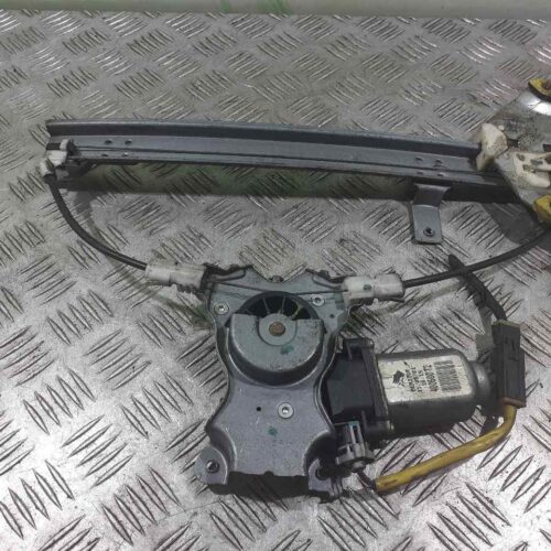 ELEVALUNAS TRASERO DERECHO NISSAN ALMERA TINO (V10M) Acenta   |   04.03 – 12.06