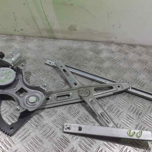 ELEVALUNAS DELANTERO DERECHO HYUNDAI I20 Style   |   01.09 – 12.12