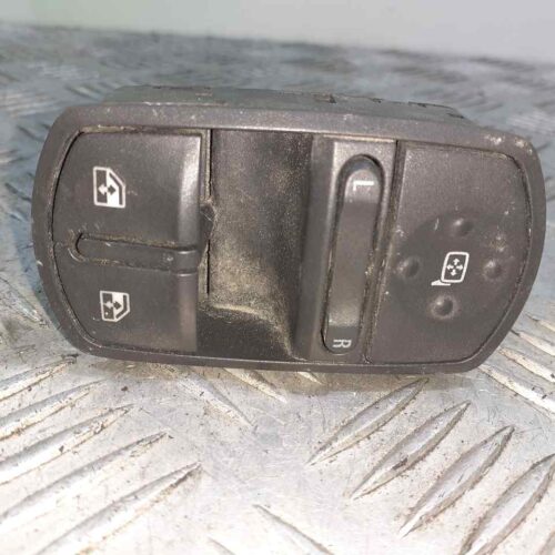 MANDO ELEVALUNAS DELANTERO IZQUIERDO  OPEL CORSA D CATCH ME   |   04.07 – …