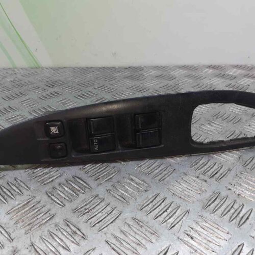 MANDO ELEVALUNAS DELANTERO IZQUIERDO  NISSAN PRIMERA BERLINA (P12) Acenta   |   12.01 – 12.03