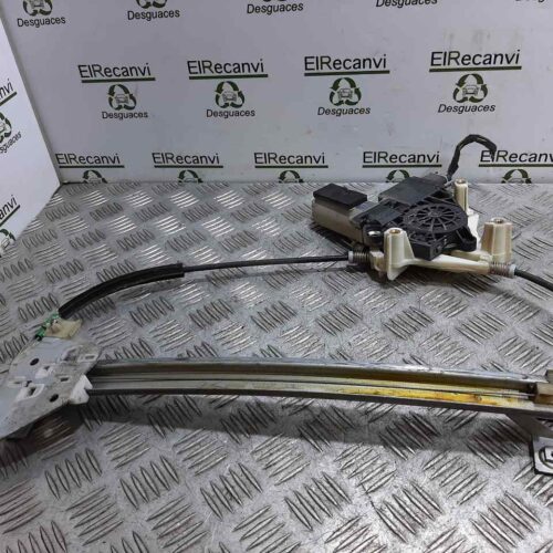 ELEVALUNAS TRASERO DERECHO MITSUBISHI SPACE STAR (DG0) 1900 DI-D   |   03.01 – 12.05