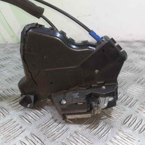 CERRADURA PUERTA DELANTERA DERECHA TOYOTA COROLLA VERSO (R1) 1.8 Luna   |   02.04 – 12.09