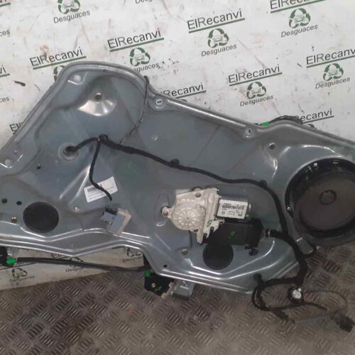 ELEVALUNAS DELANTERO DERECHO SEAT LEON (1M1) Signo   |   11.99 – 12.04