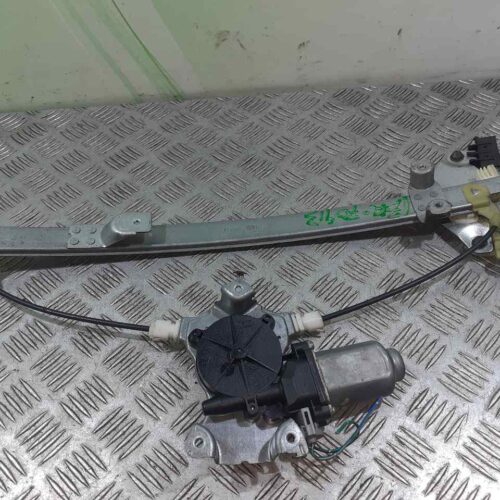 ELEVALUNAS TRASERO IZQUIERDO NISSAN PRIMERA BERLINA (P12) Visia   |   09.02 – 12.07