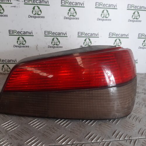 PILOTO TRASERO DERECHO PEUGEOT 306 BERLINA 3/4/5 PUERTAS (S2) Boulebard   |   05.99 – 12.03