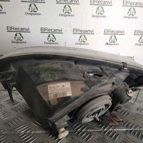 FARO DERECHO CITROEN SAXO 1.4 SX   |   09.99 – 12.03