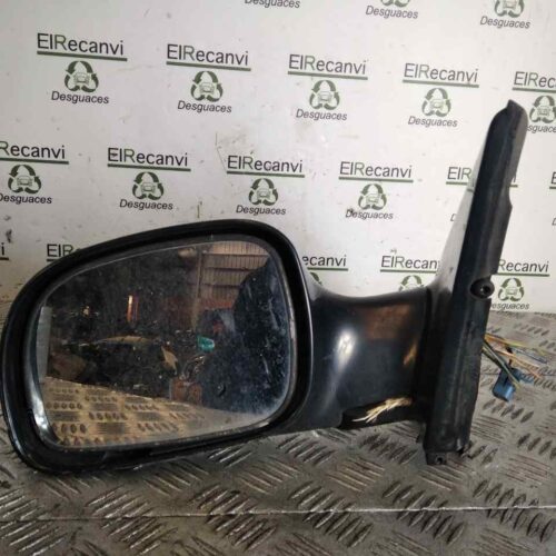 RETROVISOR IZQUIERDO CHRYSLER VOYAGER (GS) 3.8 LE Grand Voyager AWD   |   10.96 – …