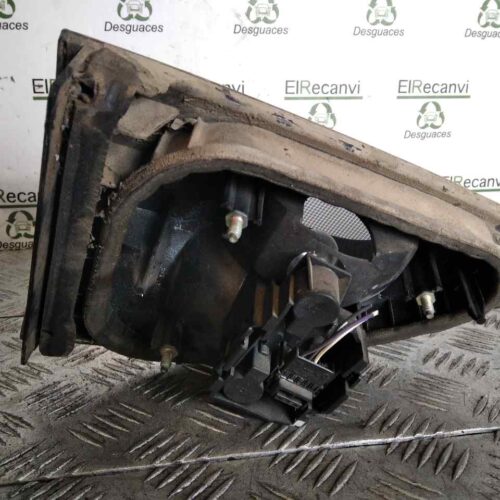 PILOTO TRASERO DERECHO INTERIOR RENAULT MEGANE I BERLINA HATCHBACK (BA0) 1.6e Alize   |   01.96 – 12.99