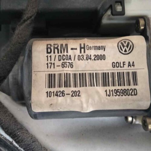 ELEVALUNAS DELANTERO DERECHO VOLKSWAGEN BORA BERLINA (1J2) Conceptline   |   09.98 – 12.00