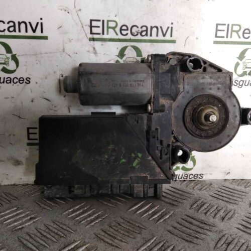 MOTOR ELEVALUNAS DELANTERO DERECHO AUDI A4 BERLINA (8E) 2.0 TDI   |   0.04 – 0.07